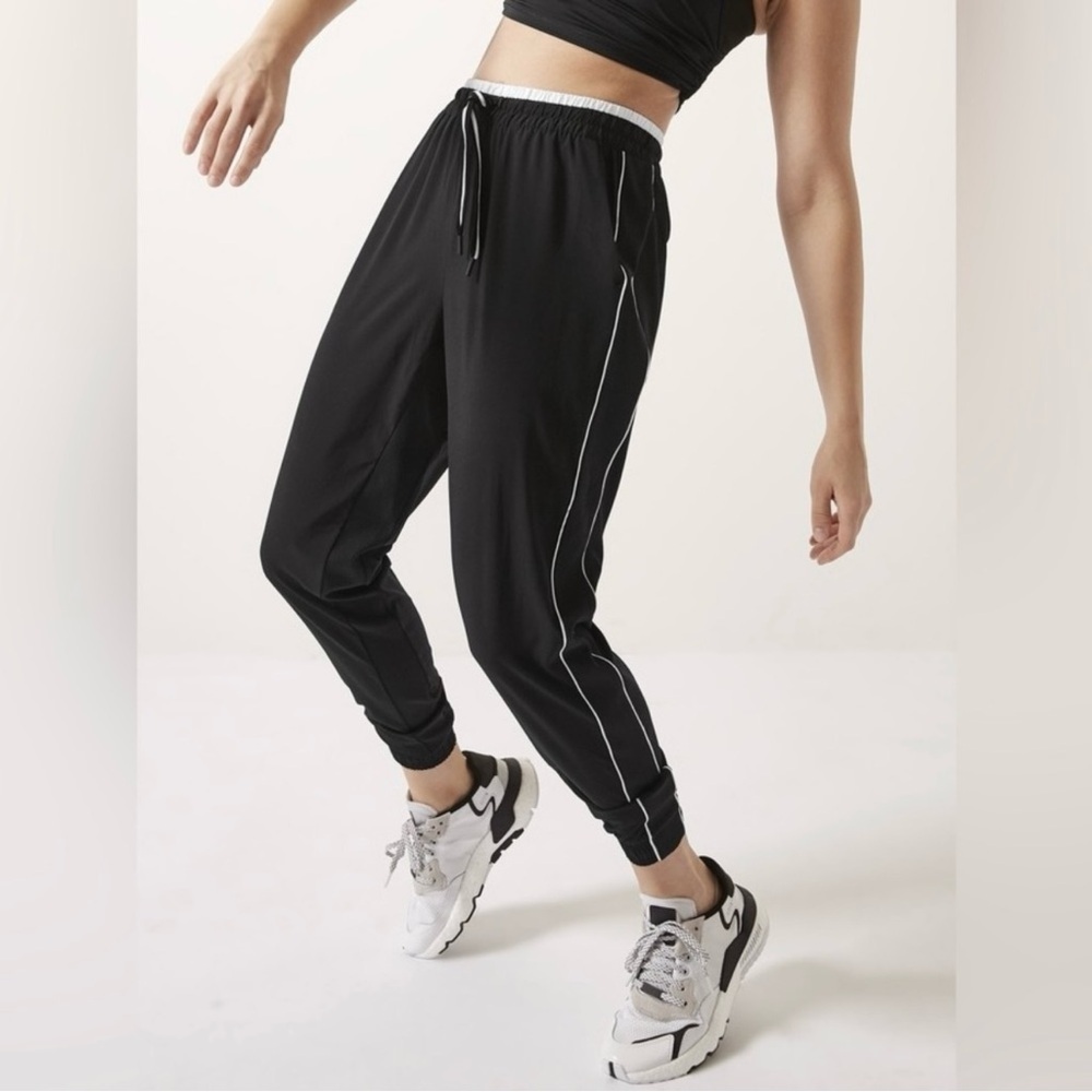 Athleta Black And White Brooklyn Jogger